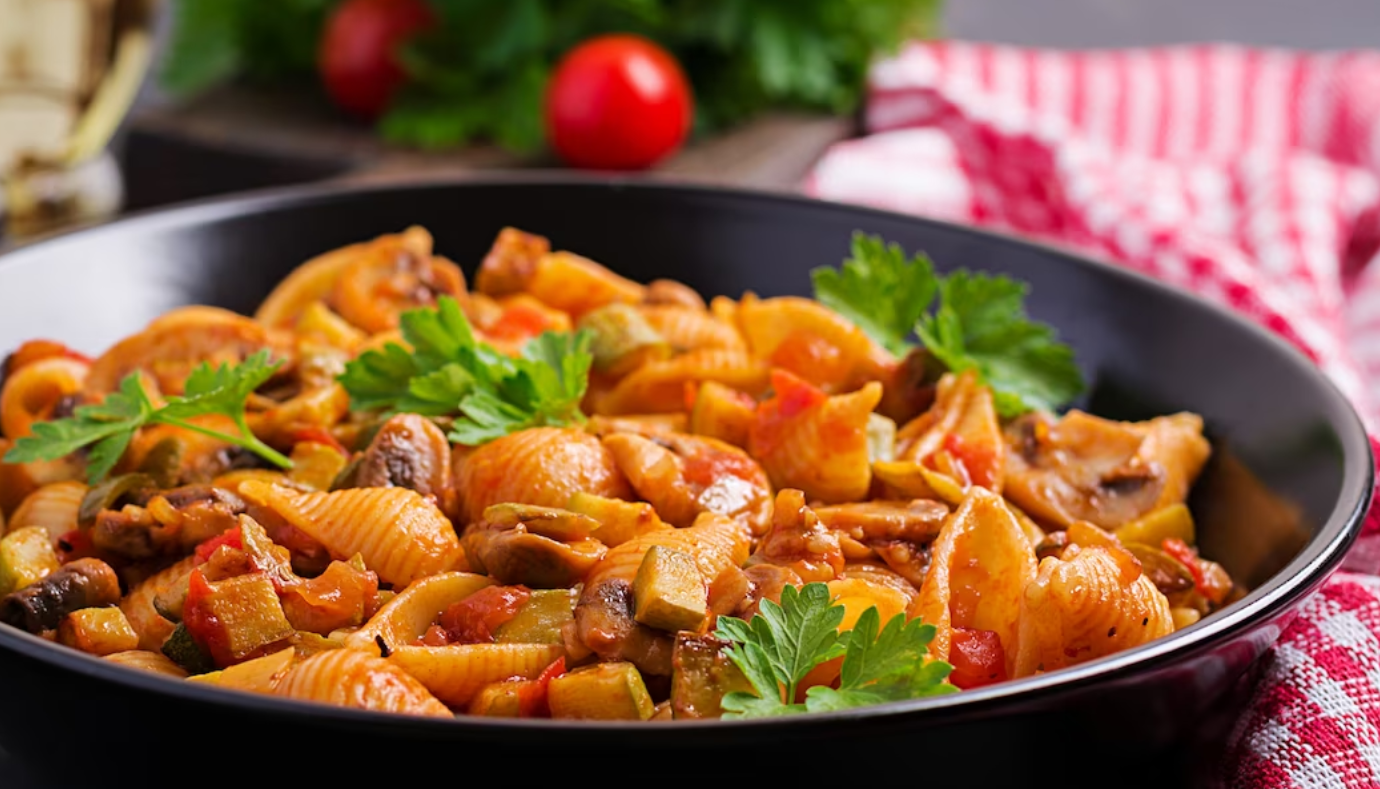 BBQ chicken creamy pasta